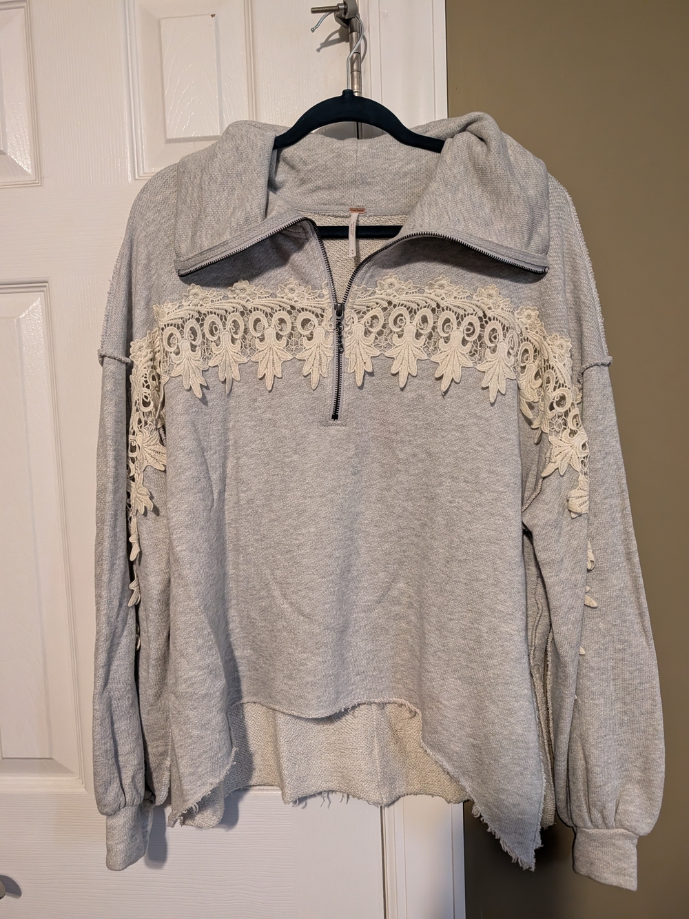 Free People Light Gray Half-Zip Sweatshirt with Ivory Lace Trim